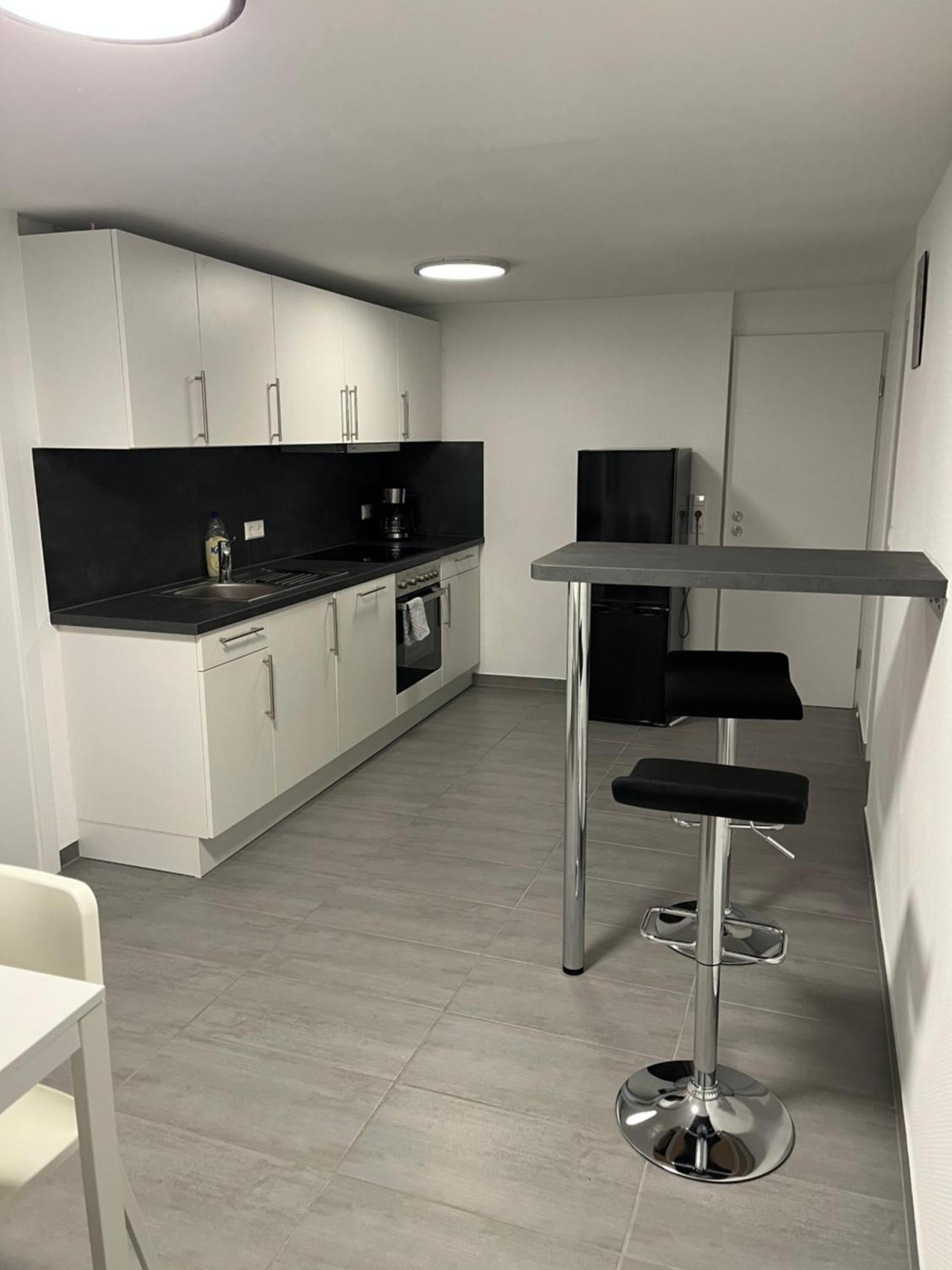 Home-For-You-Ferienwohnung Monteurwohnung Buchen  Esterno foto